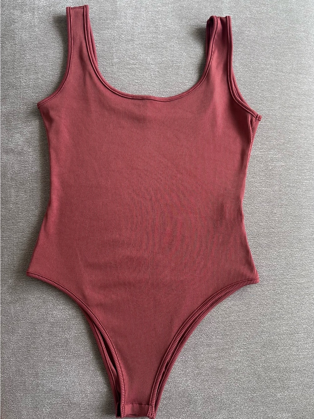 SHEIN Ribbed Scoop Neck Bodysuit in Dusty Rose Pink